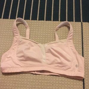 Lululemon Light Pink Ta Ta Tamer 38C